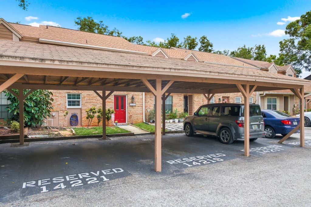 Photo of 14219 Wellesley Drive, Tampa, FL 33624 (MLS # TB8510869)
