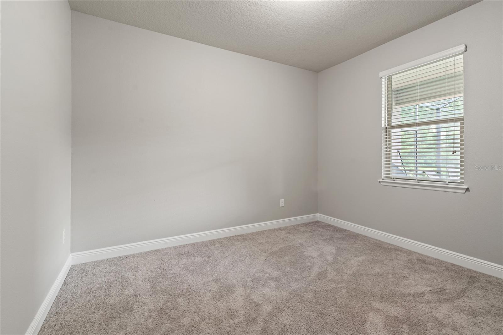 WELLINGTON MANOR PH 2 - Residential