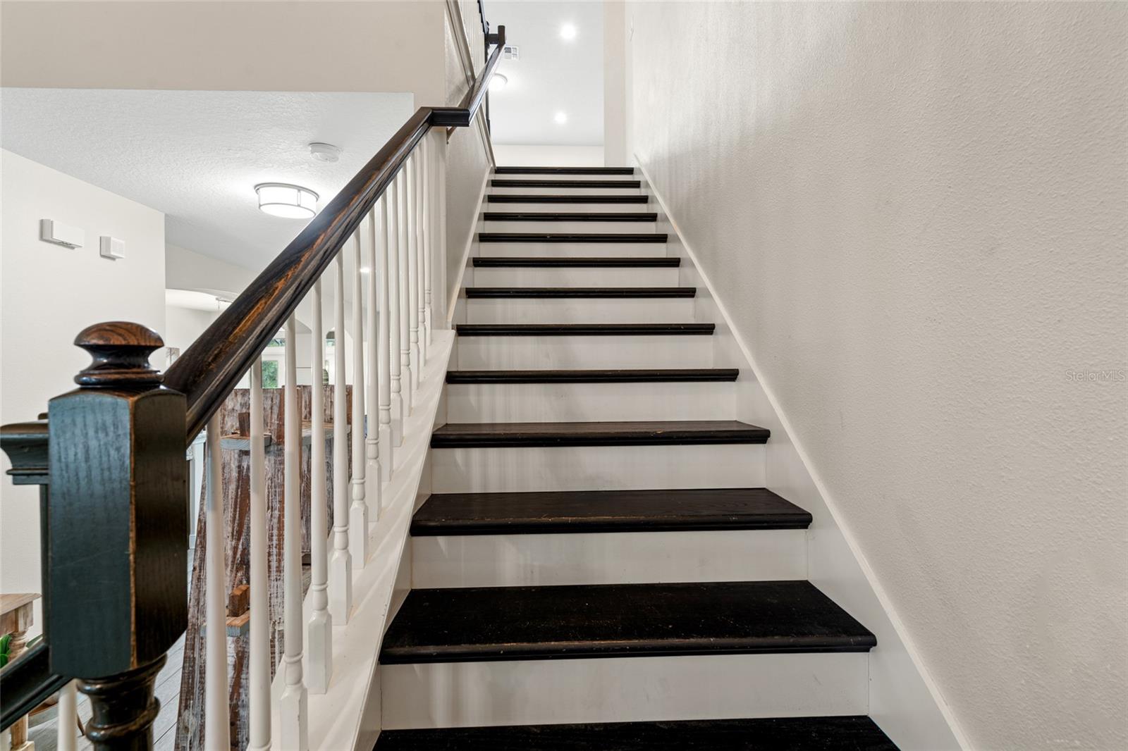 WELLINGTON MANOR PH 2 - Residential