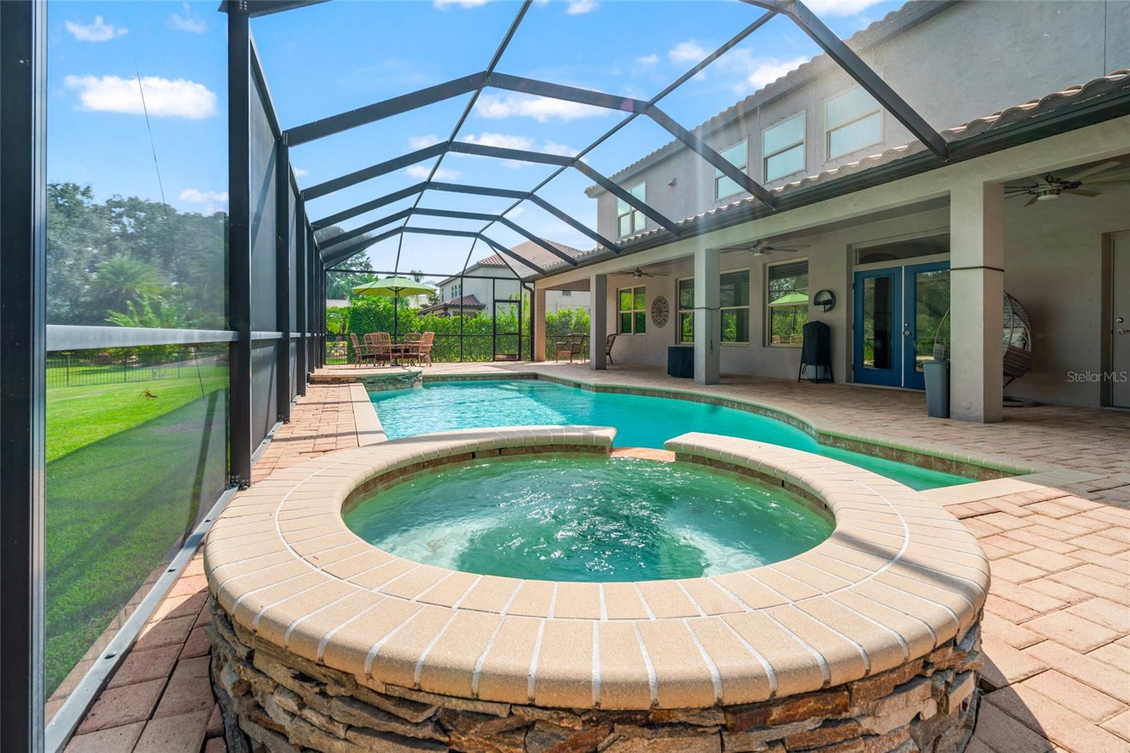 WELLINGTON MANOR PH 2 - Residential