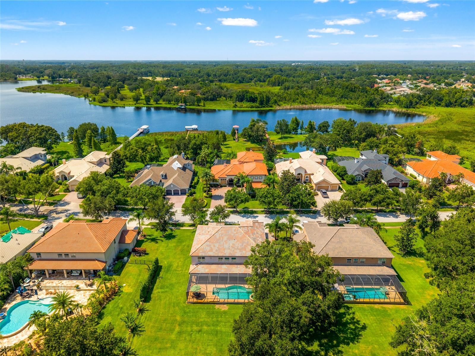 WELLINGTON MANOR PH 2 - Residential