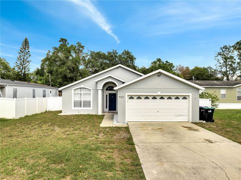 Photo of 9821 8th Avenue, Orlando, FL 32824 (MLS # O6312850)