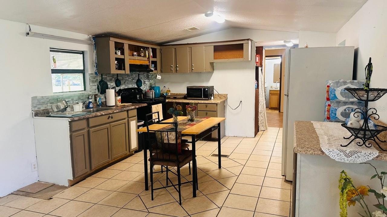 FLA DEV CO SUB - Residential