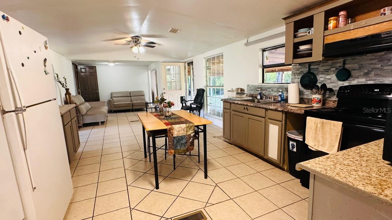 FLA DEV CO SUB - Residential