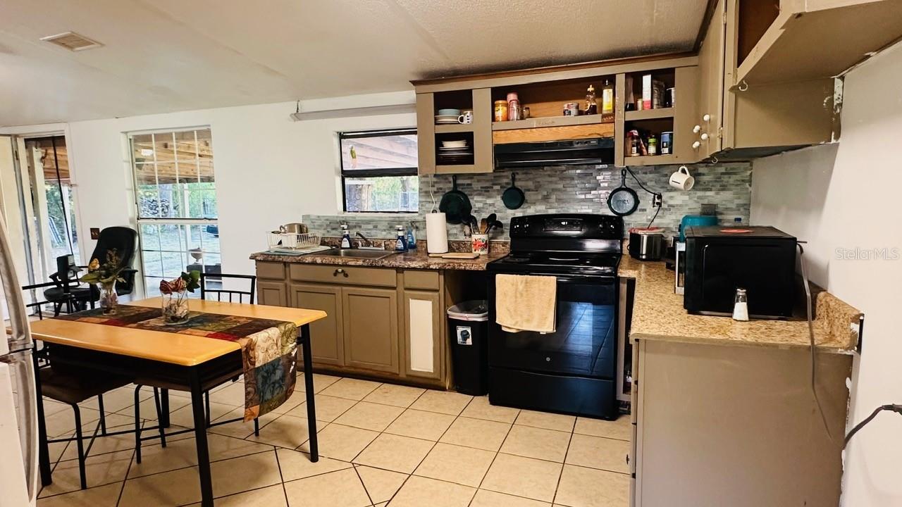 FLA DEV CO SUB - Residential