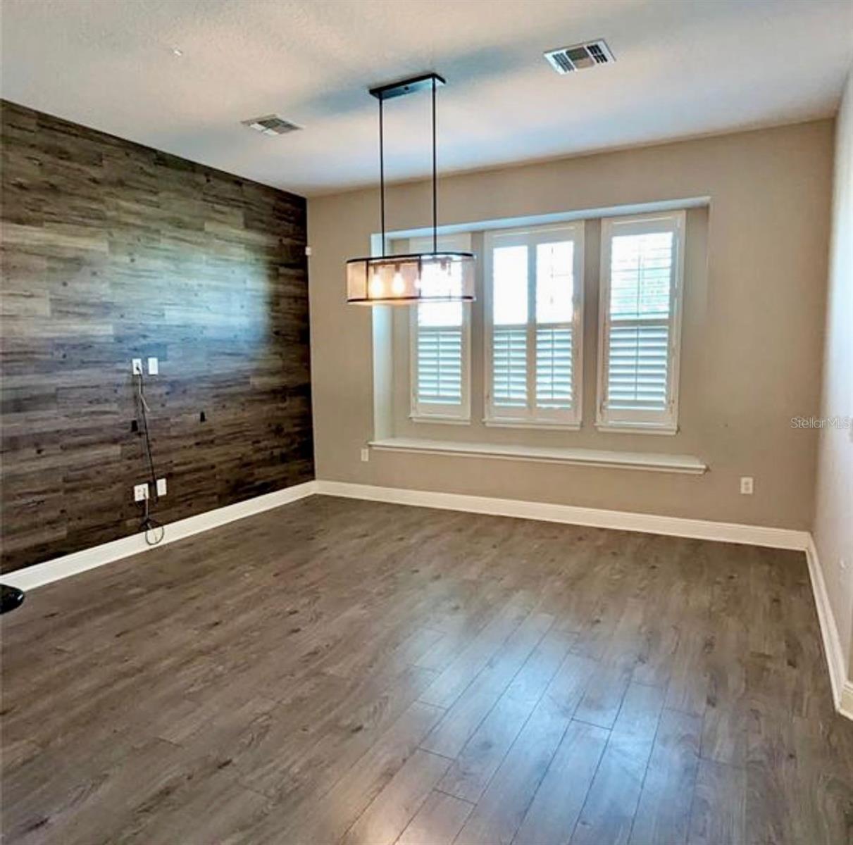 WINDERMERE TRLS PH 3B - Residential Lease