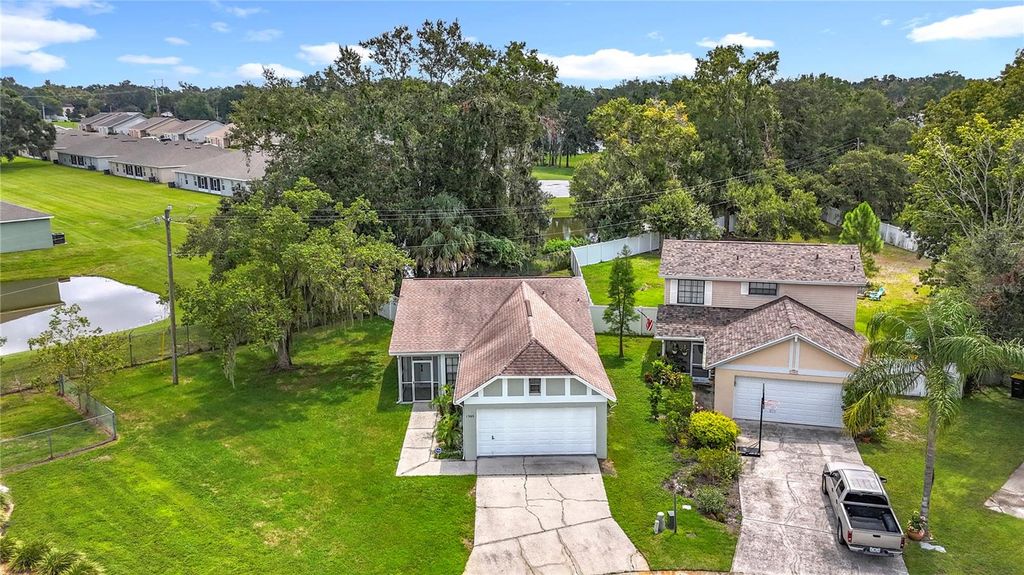 Photo of 1305 Bramblewood Drive, Lakeland, FL 33811 (MLS # L4955568)