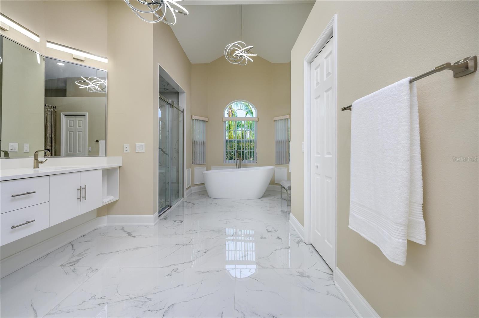 HUNTERS RIDGE - Residential