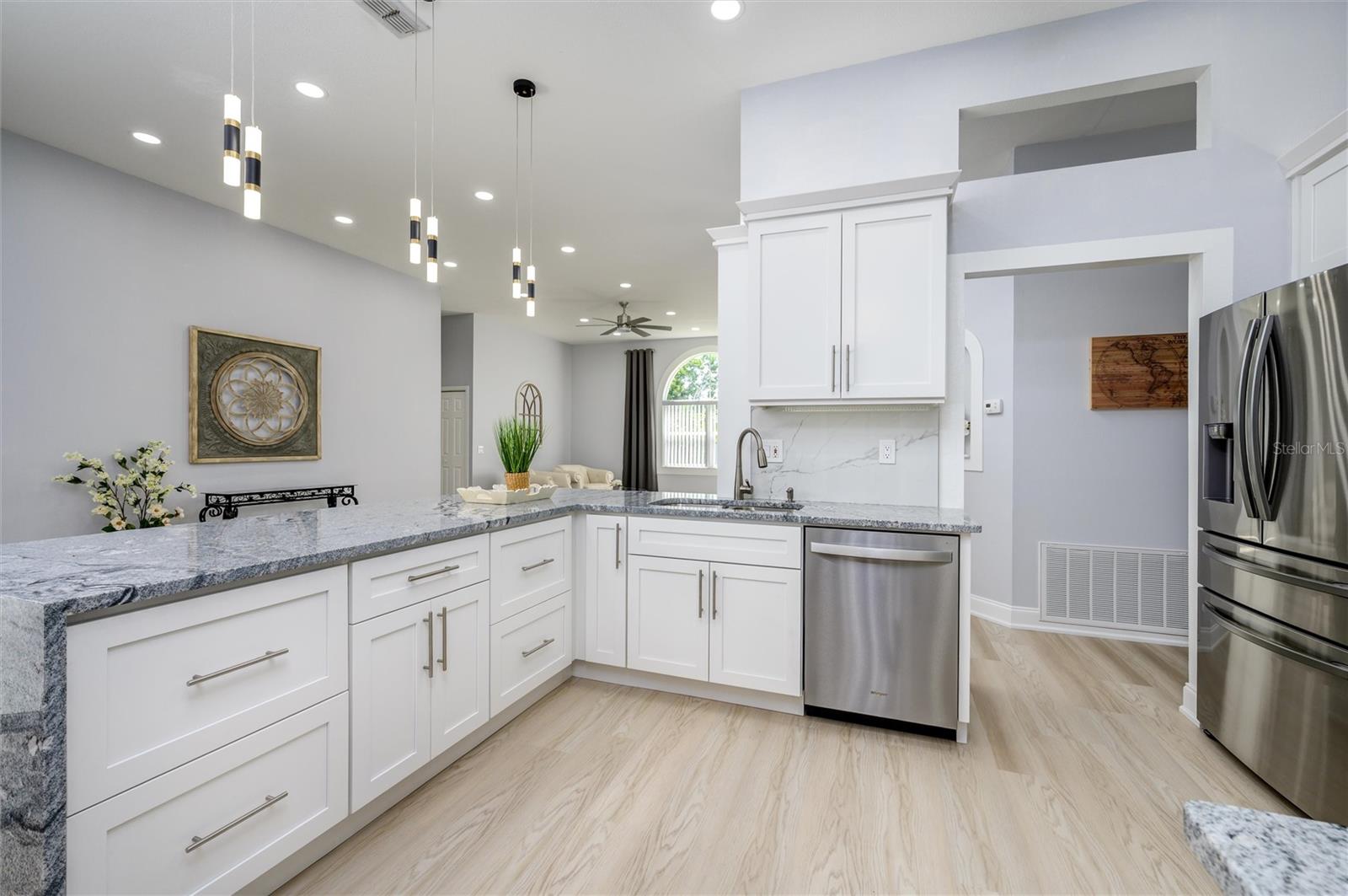 HUNTERS RIDGE - Residential