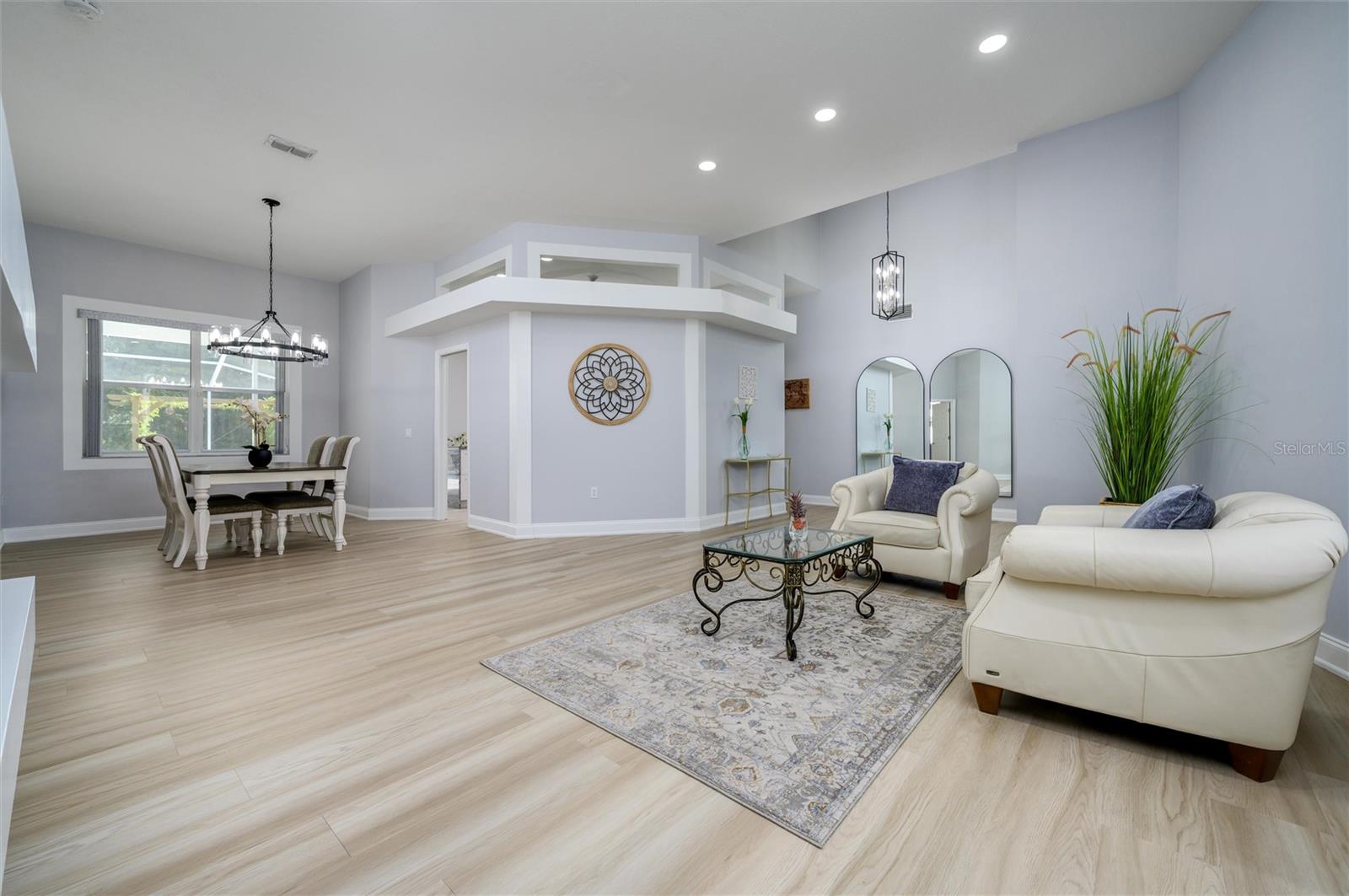 HUNTERS RIDGE - Residential