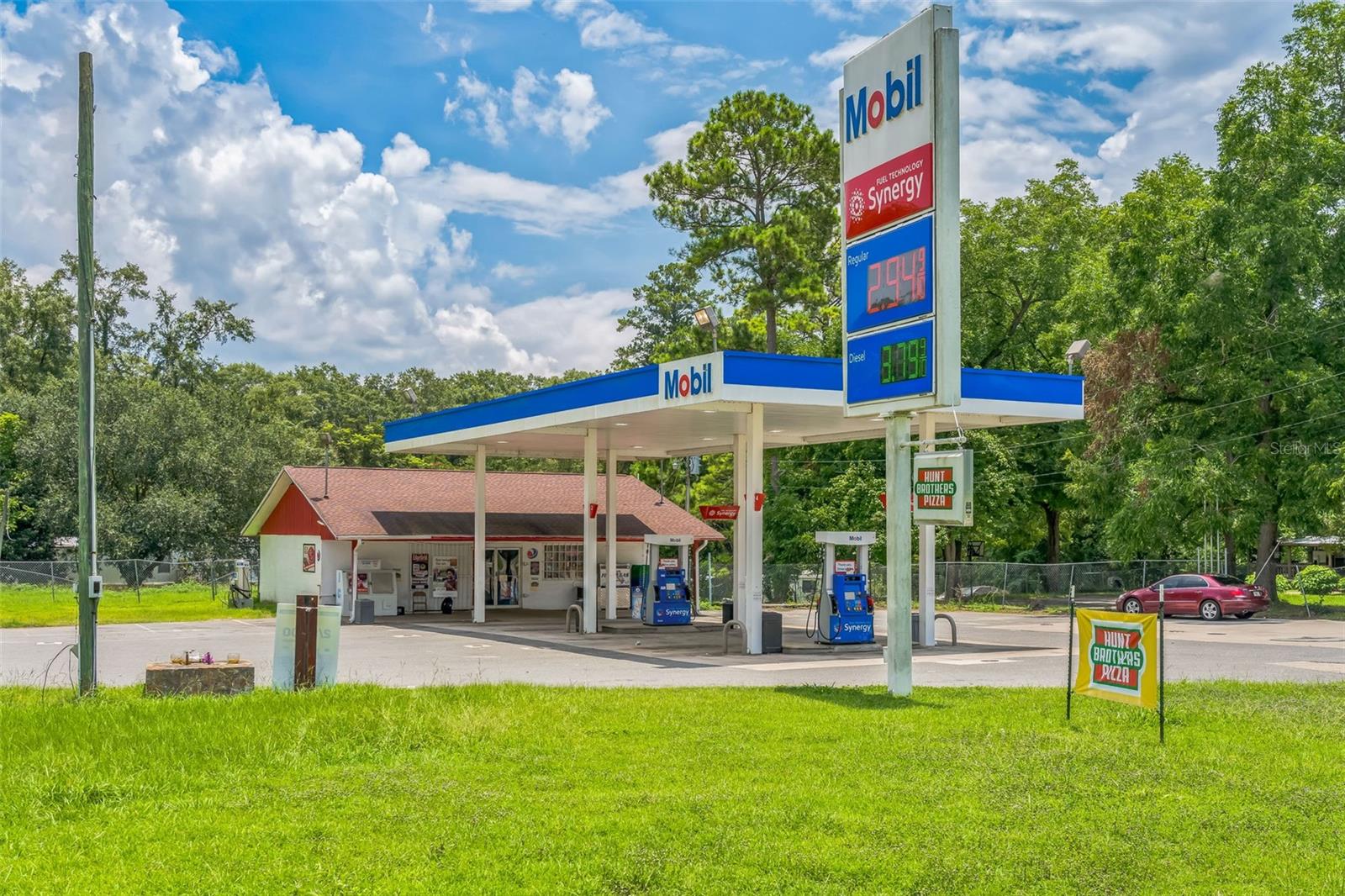 3749 PAT THOMAS PARKWAY 1