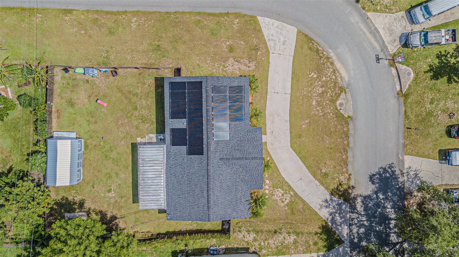 5905 APRIL STREET E