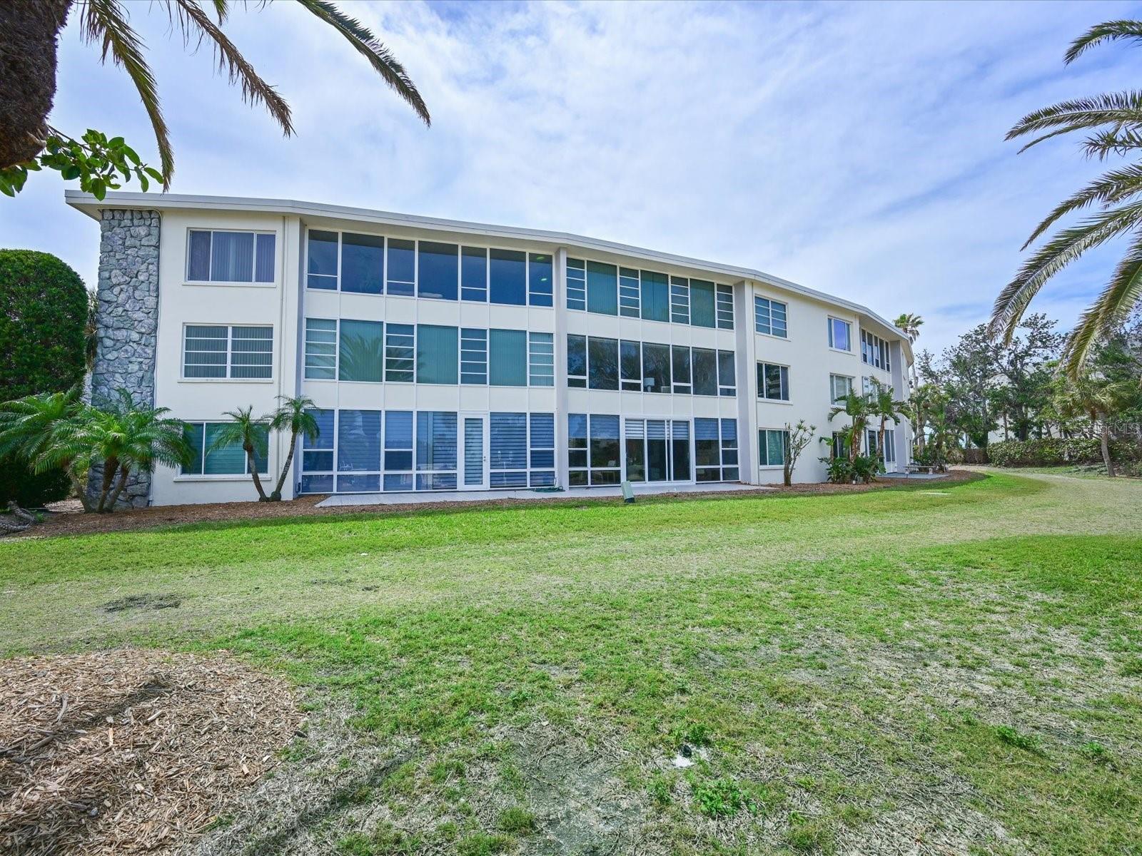 SANDS POINT - Residential