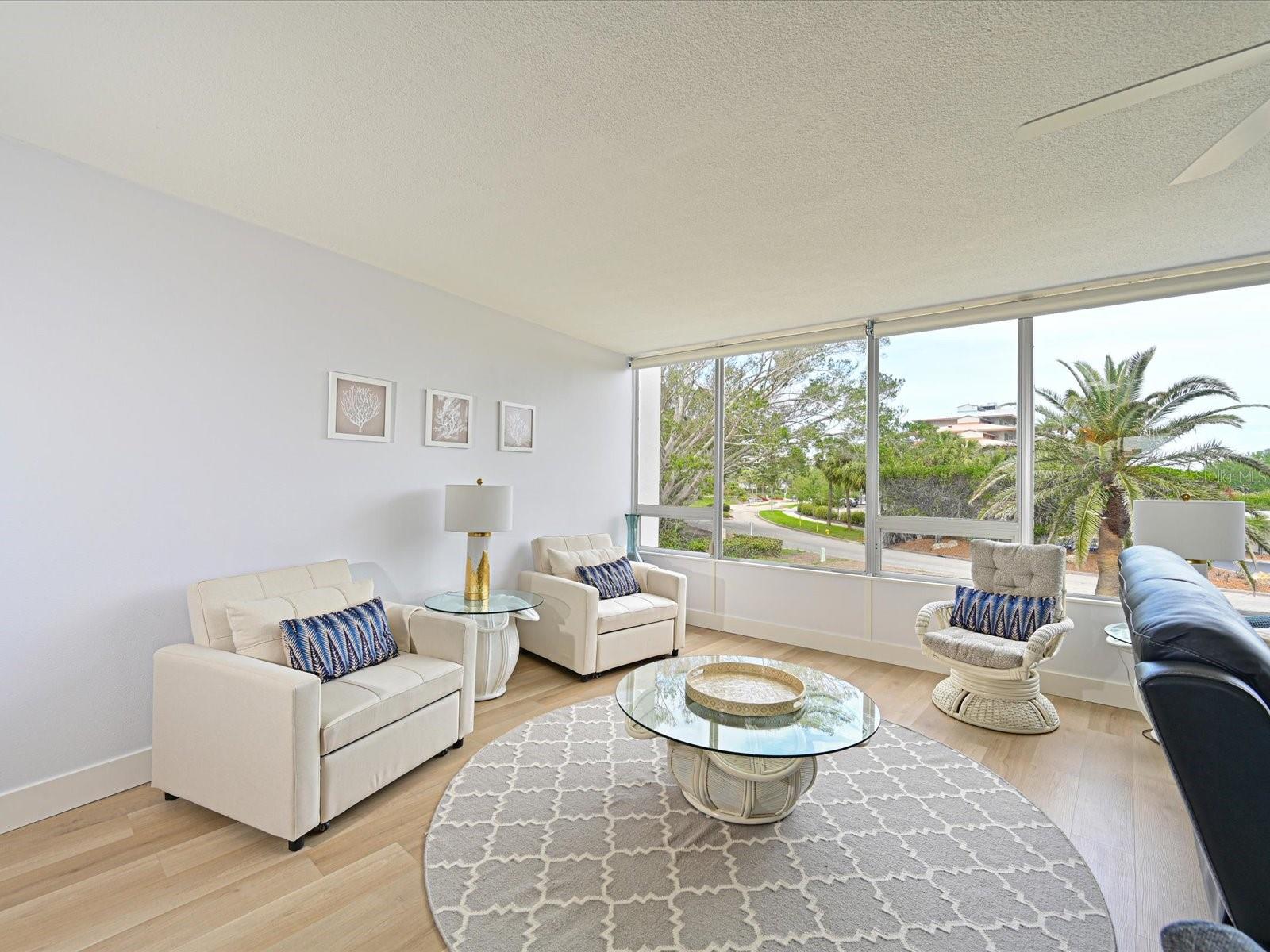 SANDS POINT - Residential