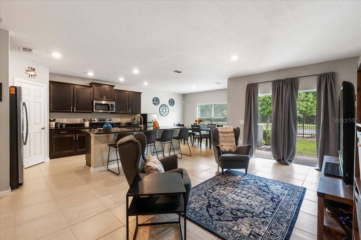 BELLA PARC - Residential