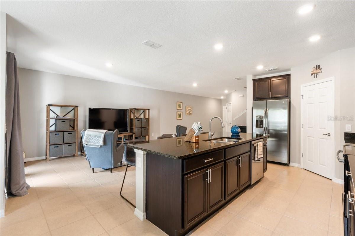 BELLA PARC - Residential