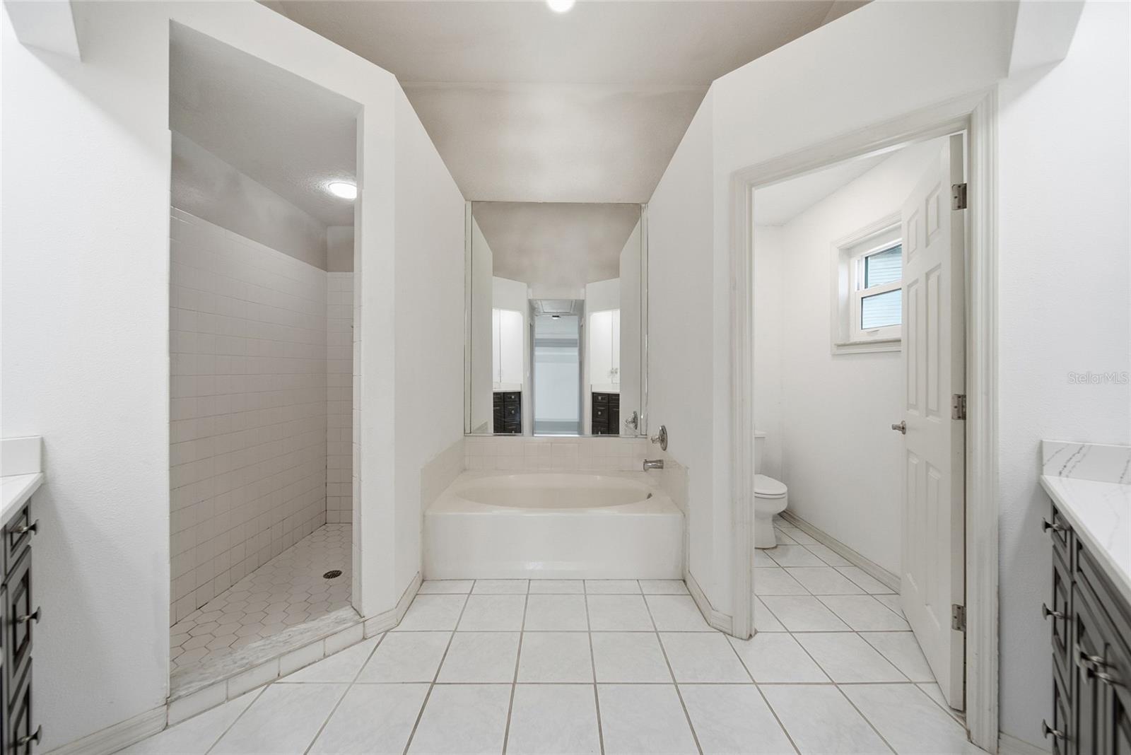 2SG | RIVERGLEN UNIT 2 - Residential