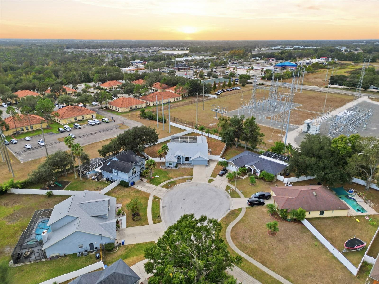 2SG | RIVERGLEN UNIT 2 - Residential