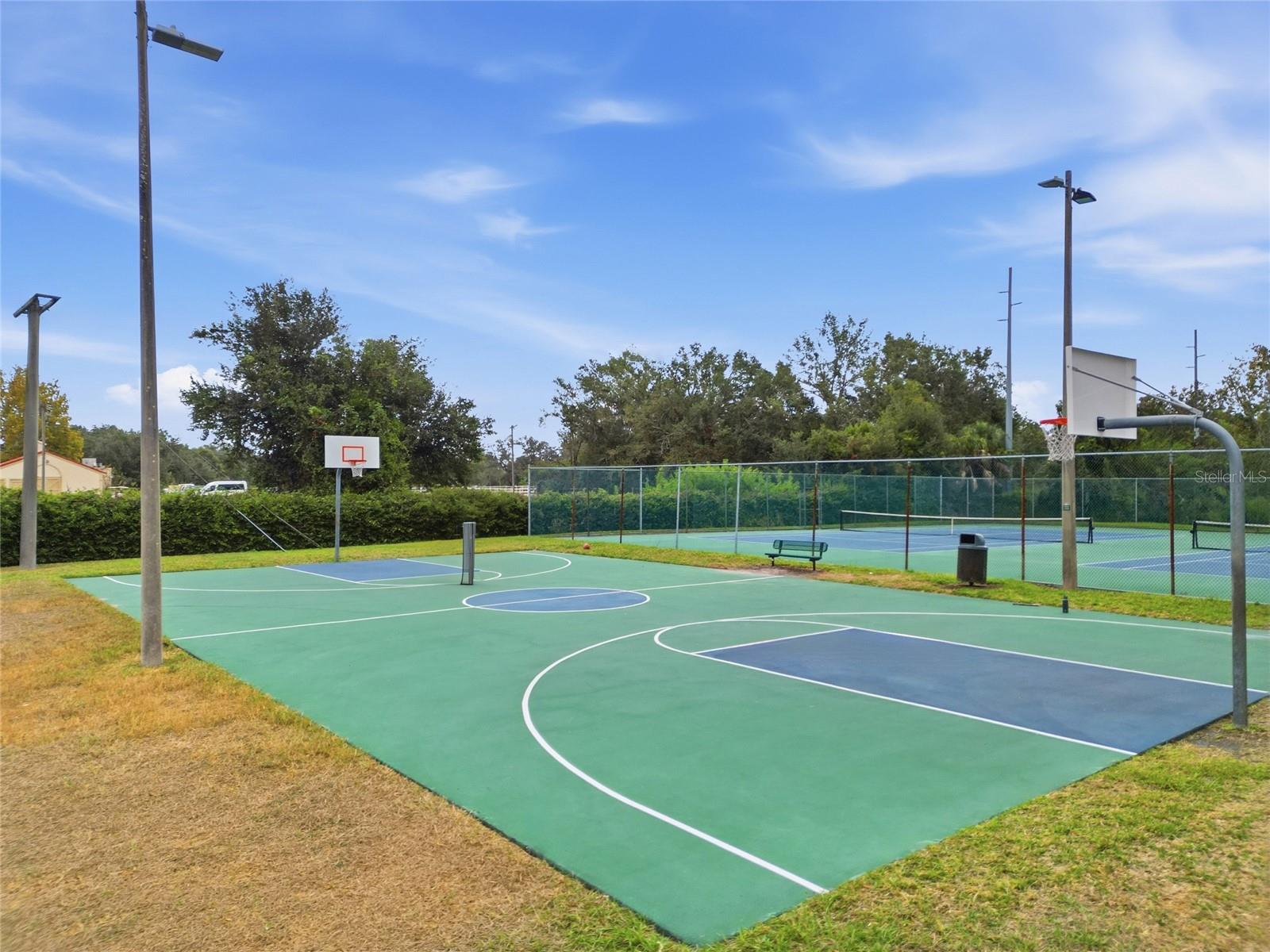 2SG | RIVERGLEN UNIT 2 - Residential