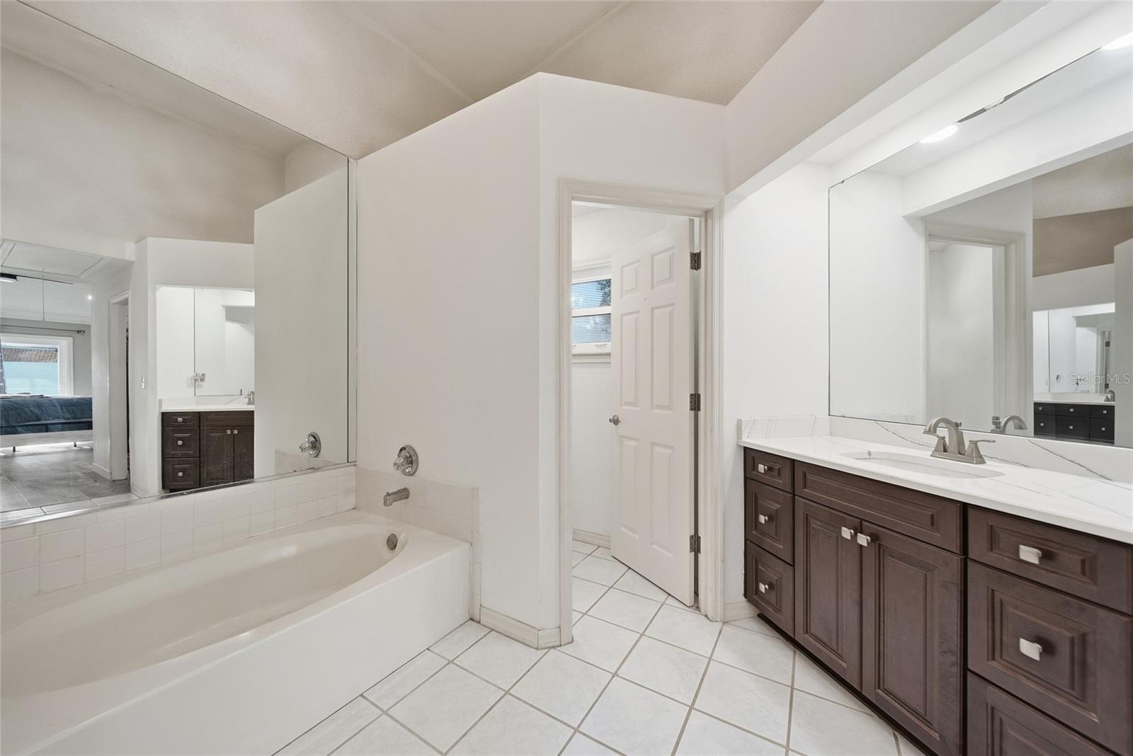 2SG | RIVERGLEN UNIT 2 - Residential