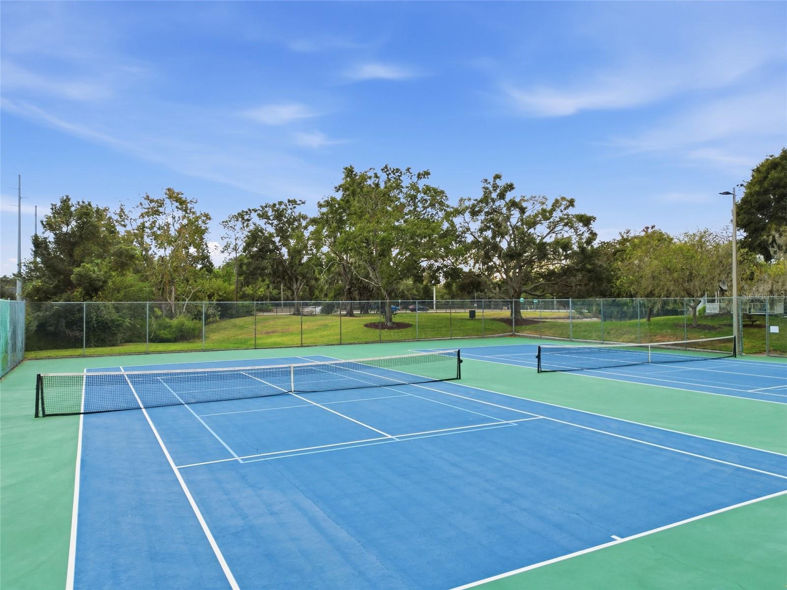 2SG | RIVERGLEN UNIT 2 - Residential