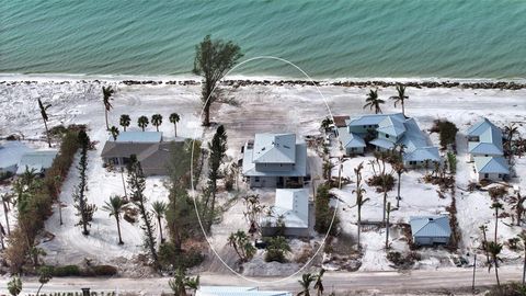 A home in LONGBOAT KEY