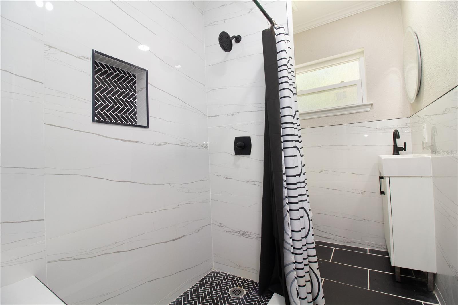 STALEYS SUB - Residential