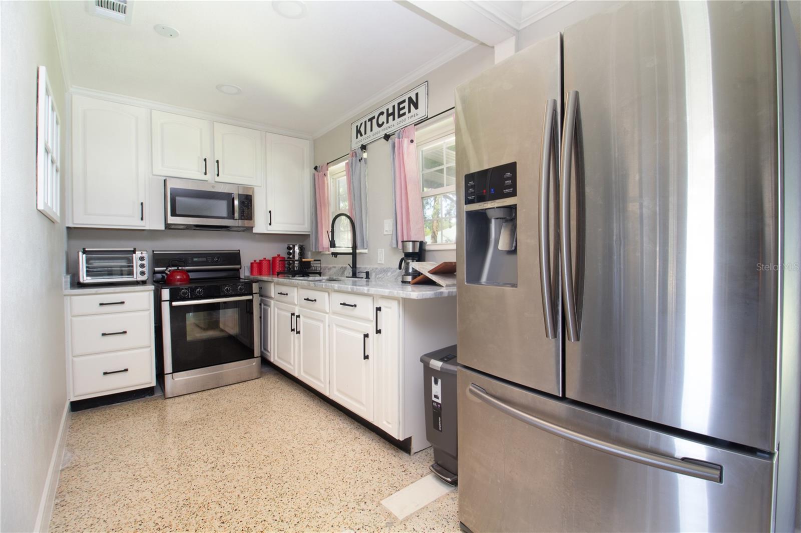 STALEYS SUB - Residential