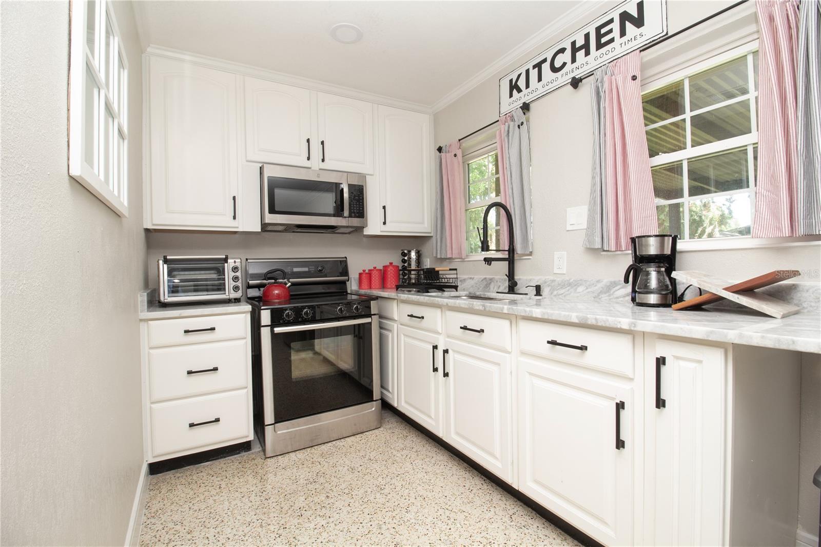 STALEYS SUB - Residential