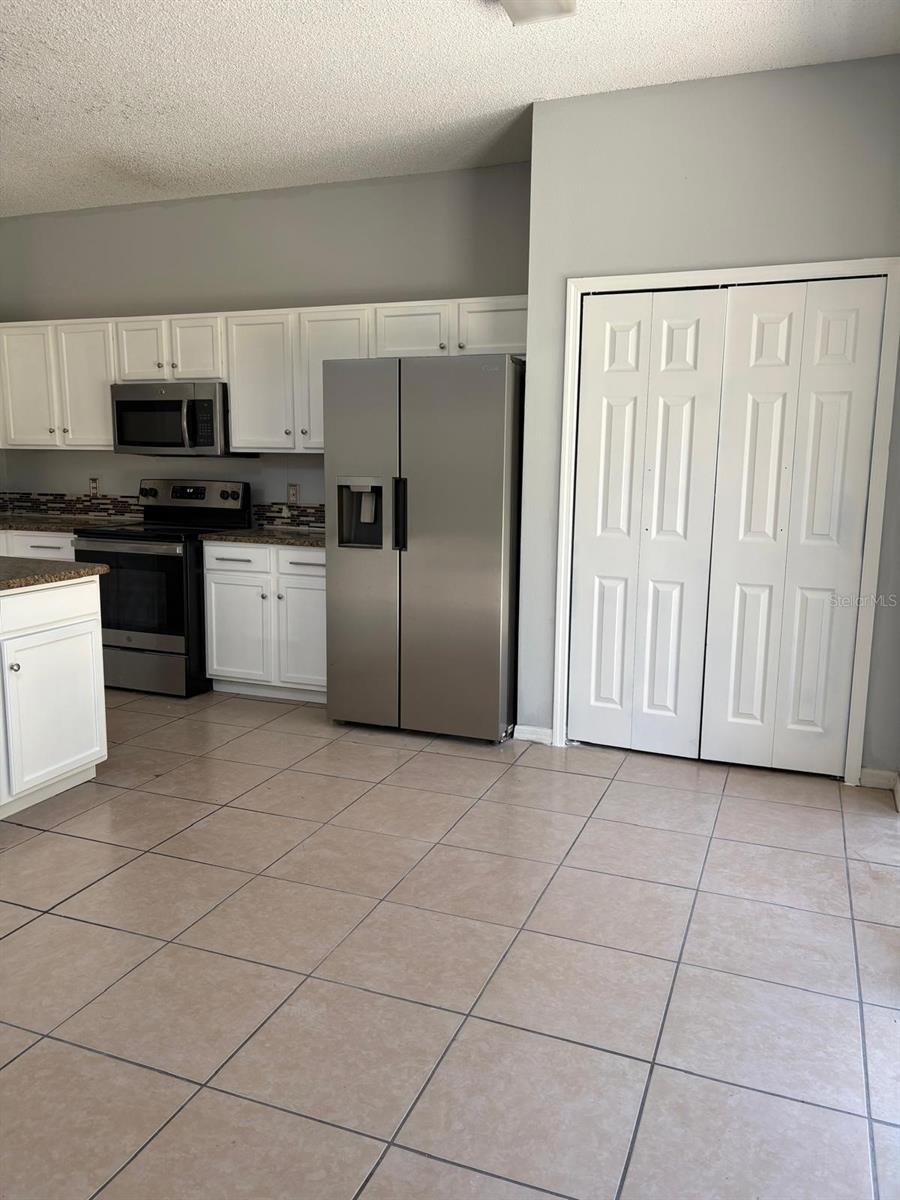 KOKOMO BAY PH 02 - Residential Lease