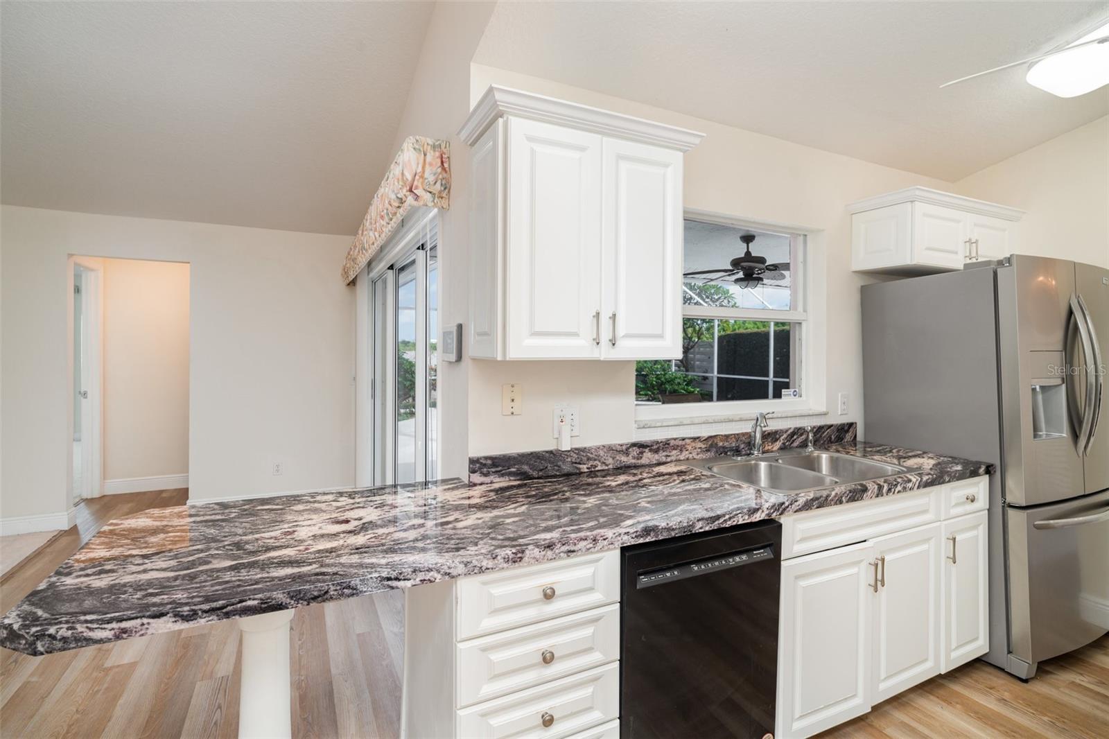 PALM COURT VILLAS PH 10 - Residential