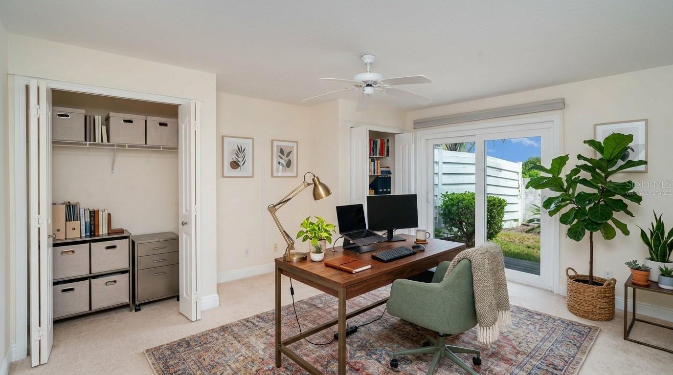 PALM COURT VILLAS PH 10 - Residential