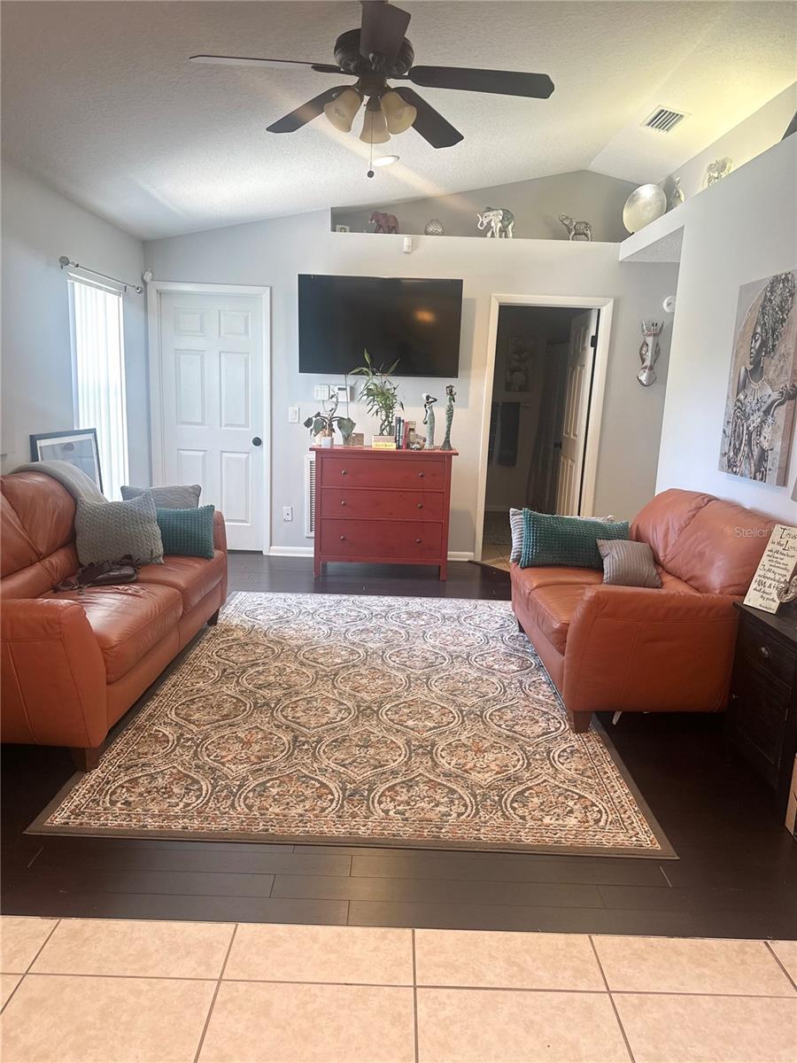 PRATHERS FOURTH ROYAL - Residential