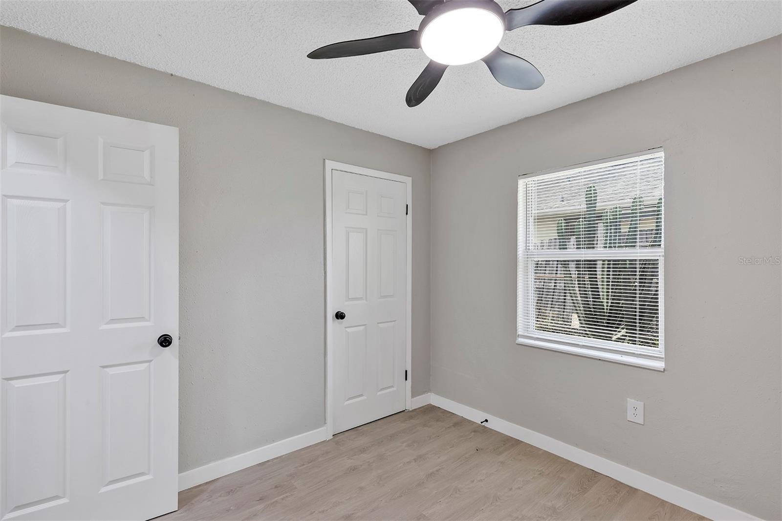 SEMINOLE LAKE ESTATES - Residential Lease