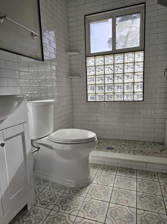 PORACHS ADD - Residential Lease