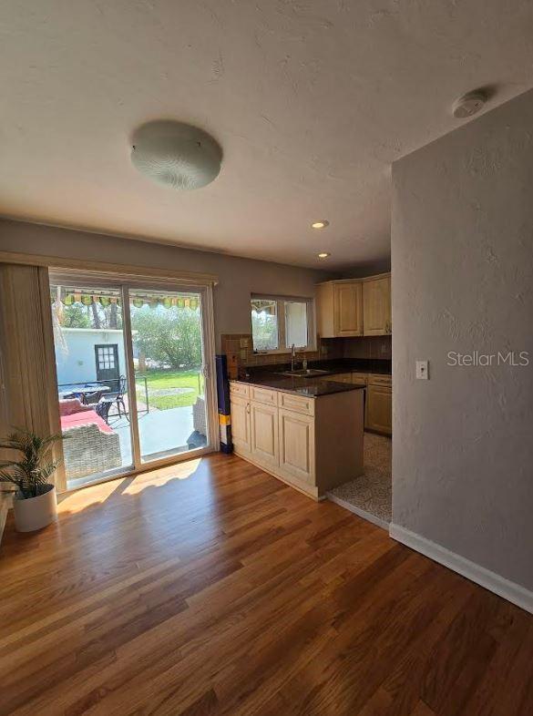 PORACHS ADD - Residential Lease