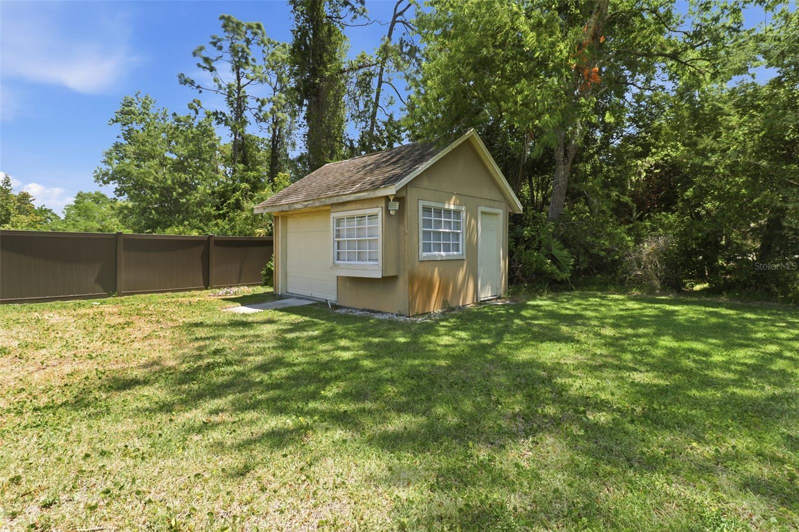 GLEN ABBEY - Residential