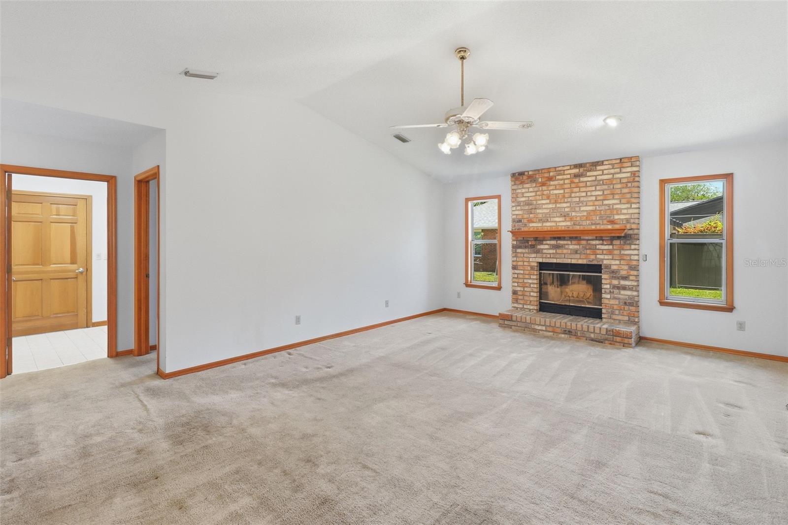 GLEN ABBEY - Residential