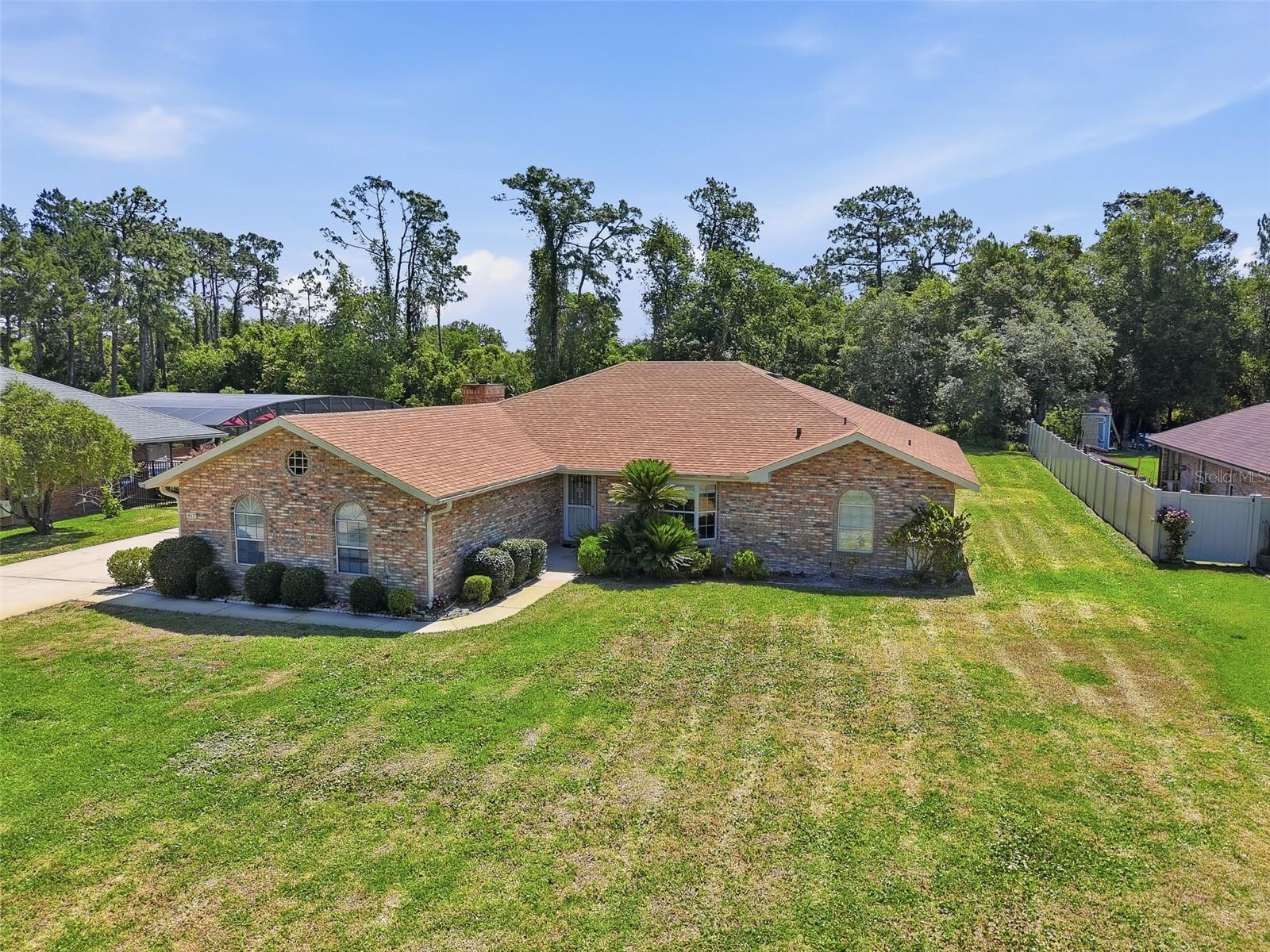 GLEN ABBEY - Residential