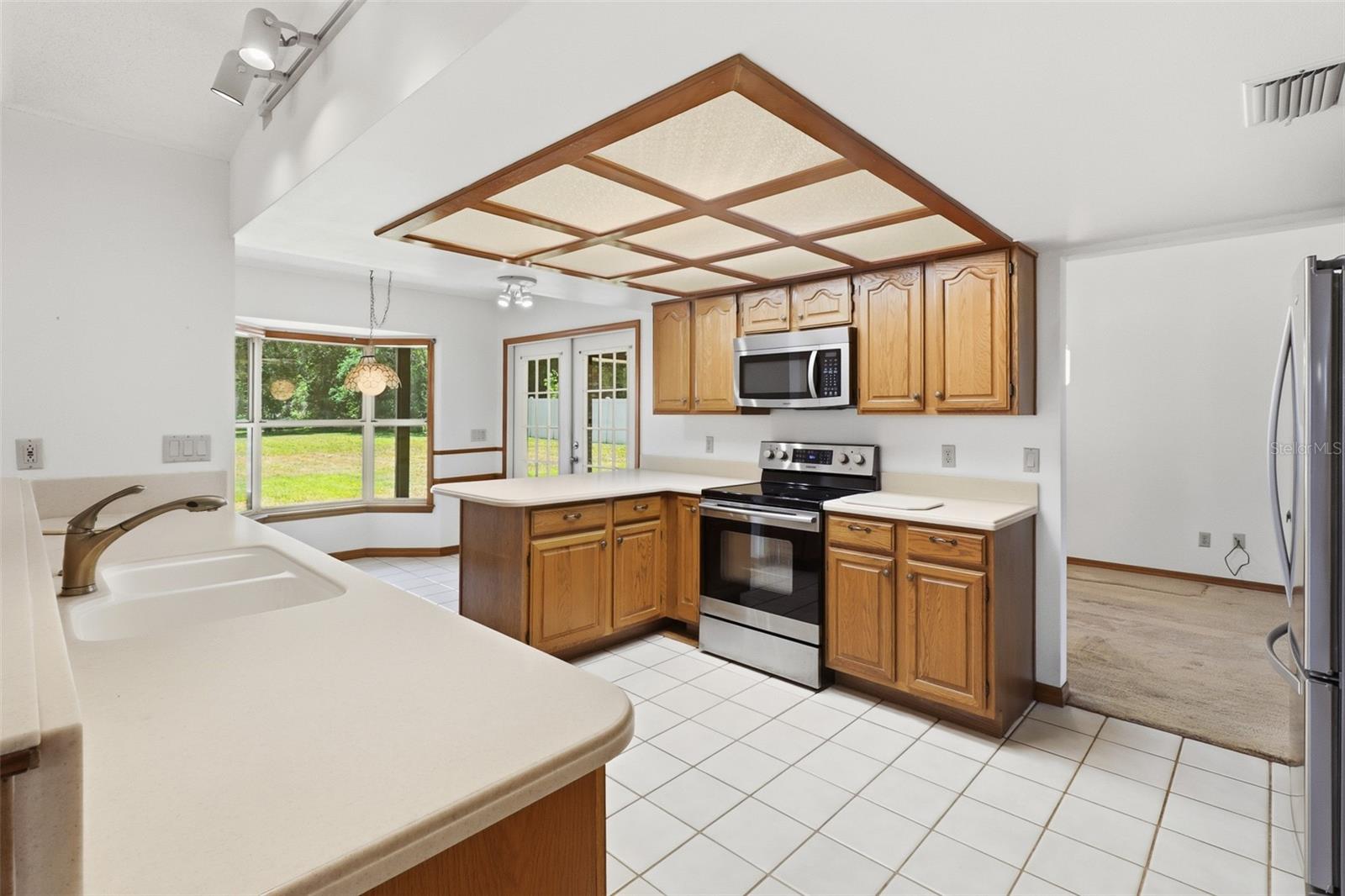 GLEN ABBEY - Residential