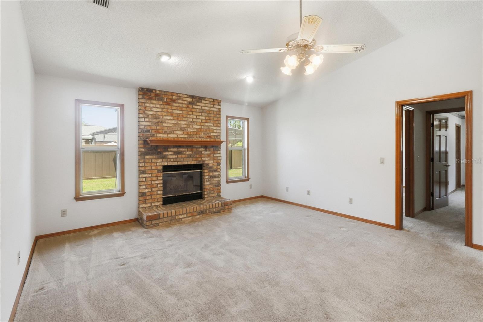 GLEN ABBEY - Residential