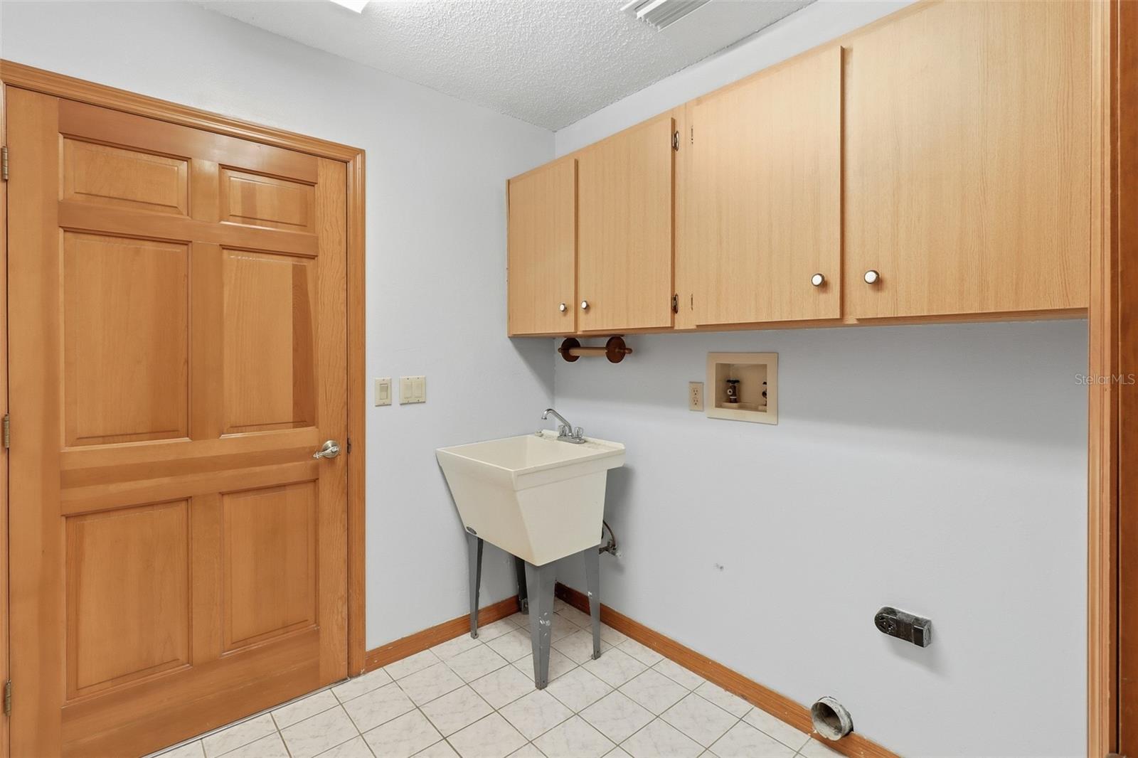 GLEN ABBEY - Residential