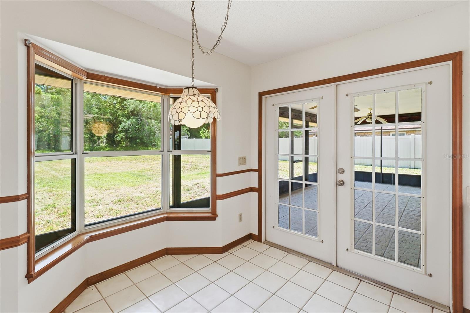 GLEN ABBEY - Residential