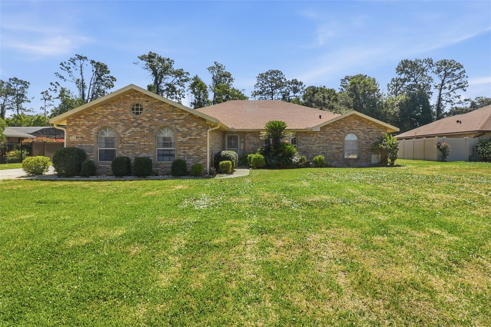 GLEN ABBEY - Residential