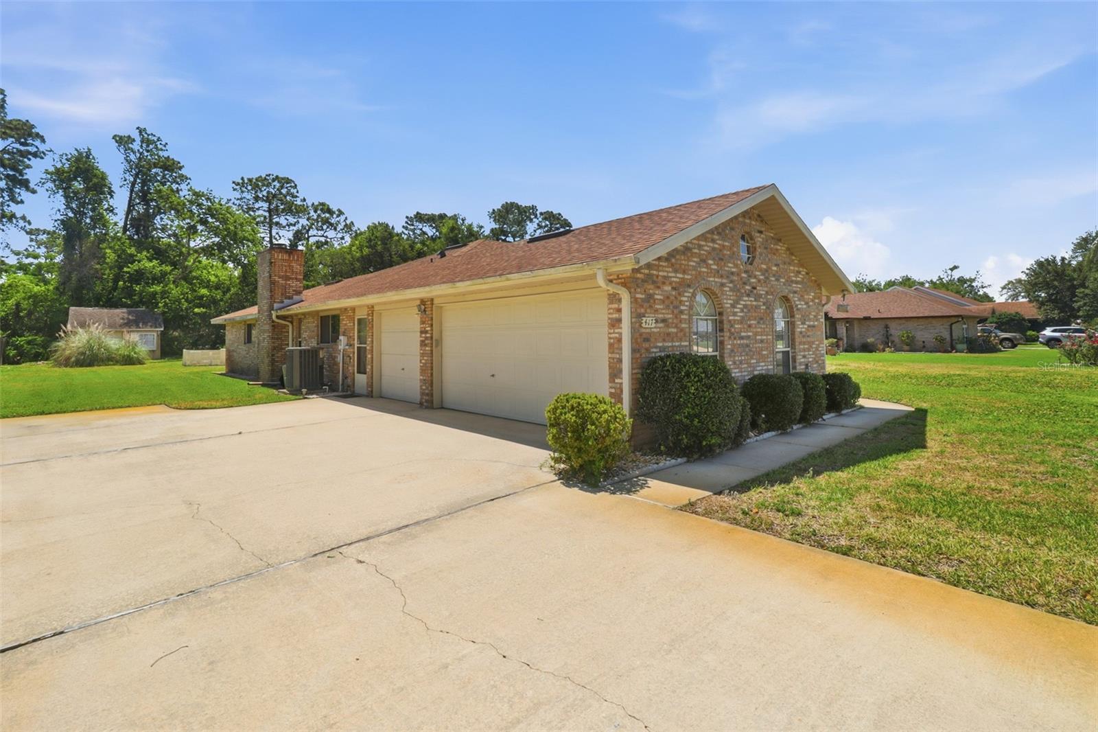 GLEN ABBEY - Residential