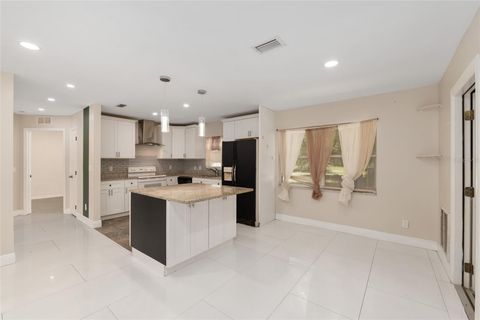 Tiny photo for 17611 Fl33, Groveland, FL 34736 (MLS # G5112710)