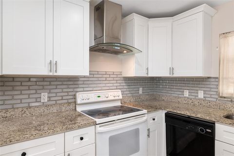 Tiny photo for 17611 Fl33, Groveland, FL 34736 (MLS # G5112710)