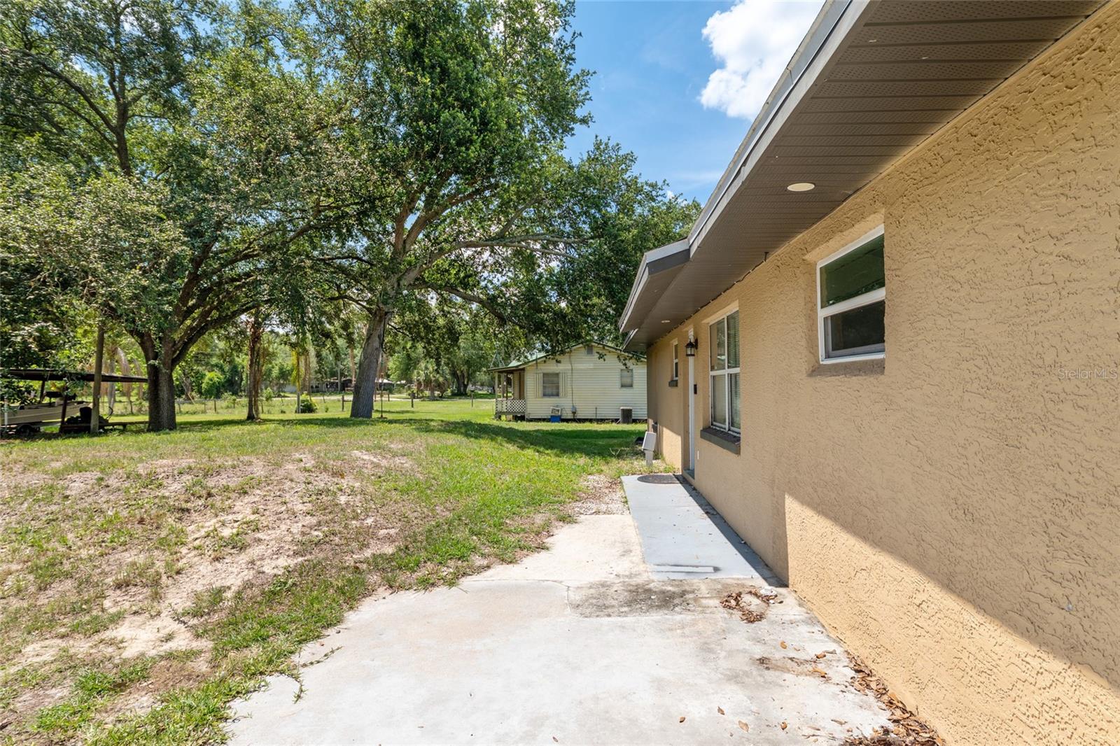 ACREAGE - Residential