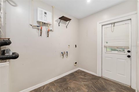 Tiny photo for 17611 Fl33, Groveland, FL 34736 (MLS # G5112710)