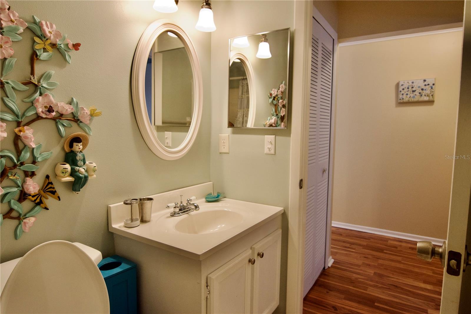 DESOTO SQUARE VILLAS PH I - Residential